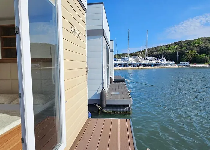 Сasa de vacaciones Boat House Gecko